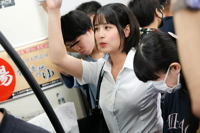 「えっ!おばさんの私が?!」我が子の前で…  (1dandy00952)-3