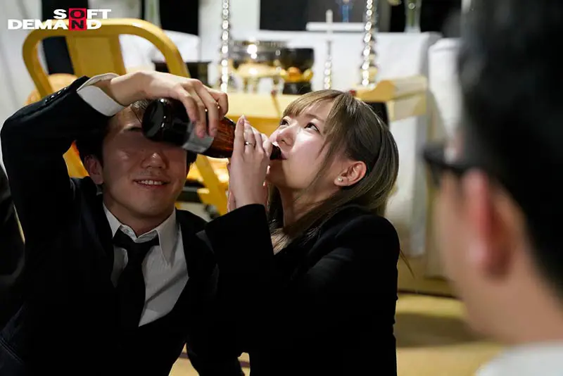 法事で7年ぶりに再会した同級生たちに酔わ…  (1sdam00051)-7