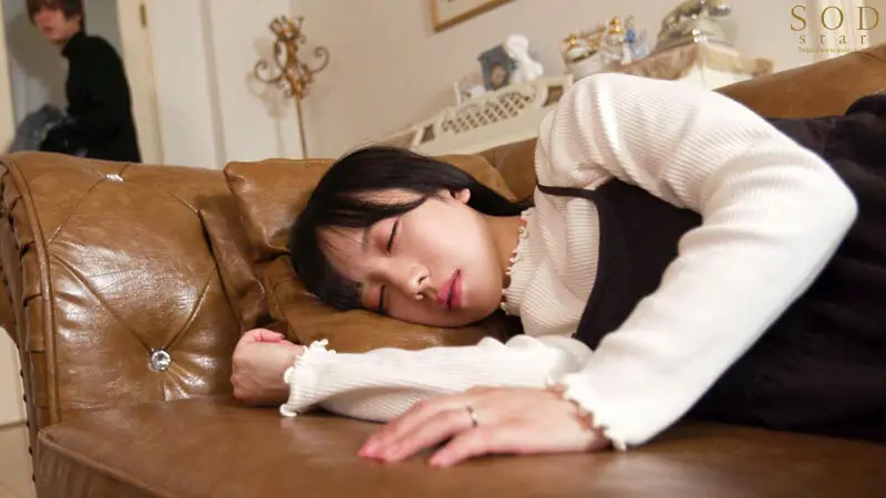旦那の連れ子に溜まり切った性の捌け口とし… 小湊よつ葉 (1start00053)-2
