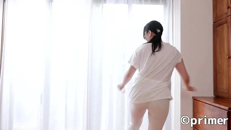 お綺麗ですね隣の奥様 覗かれたストレッチ… 下平玲夏 (5670prdm00002)-11