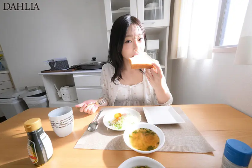 最高の奥さんと、初めてのリアル妊活中出… 三葉ちはる (513DLDSS-425)-1