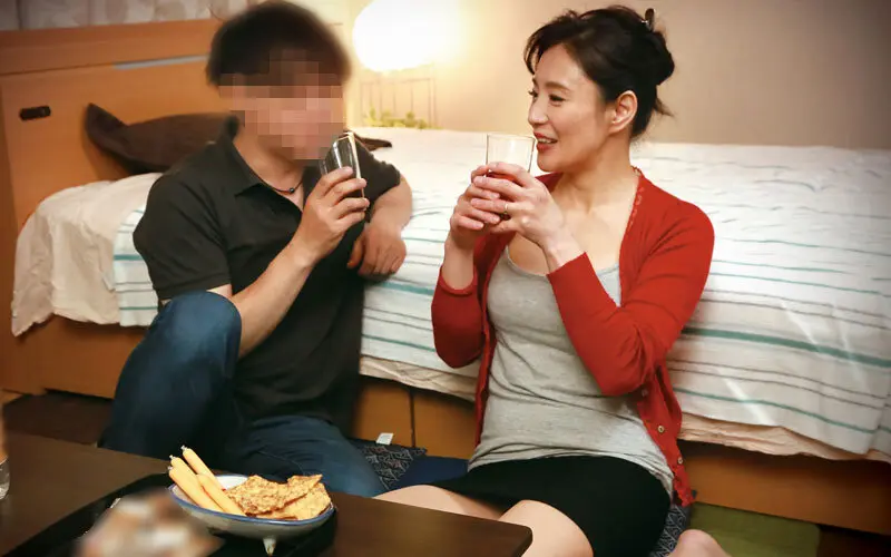 酔っ払った人妻OLを自宅に連れ込んで喰い…  (erdm00185)-11