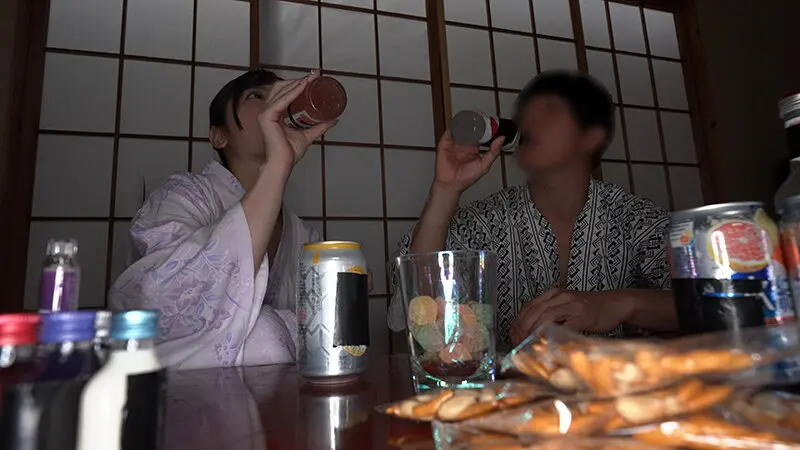 バイト先の人妻と日帰り温泉デートのつもり… 吉澤友貴 (fjin00113b)-1