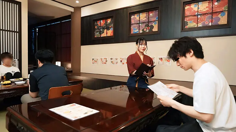 居酒屋パート人妻店員をカスハラ貞操蹂躙【…  (h_1596dg00483)-1