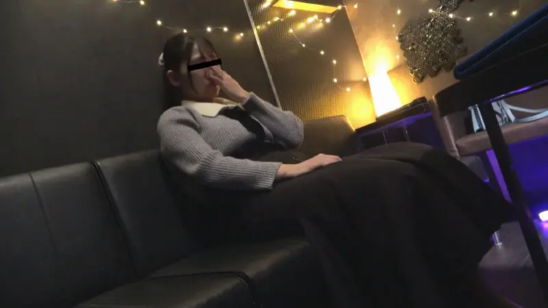 ガンギマったヒトカラ人妻を白昼オナホ扱い…  (h_1596dg00485)-2