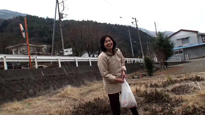 AVに応募して来たごく普通の大人しそうな…  (h_1724a058g00005)-1