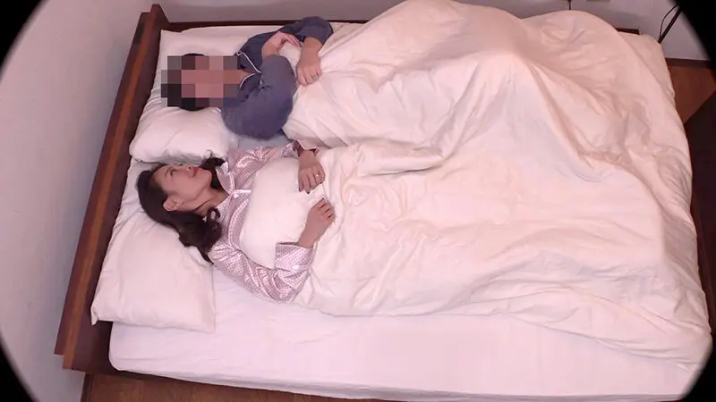 眠泊 みんぱく 実録盗撮民泊カップル昏●… 多田有花 (kam00257)-6