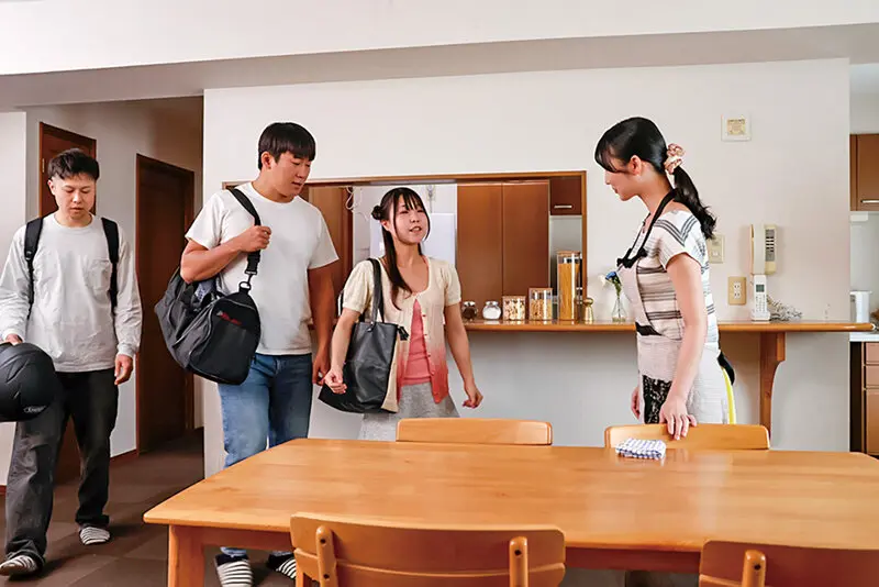 彼女に内緒で彼女の母ともヤってます…… 雪代美鳳 (ndra00122)-2