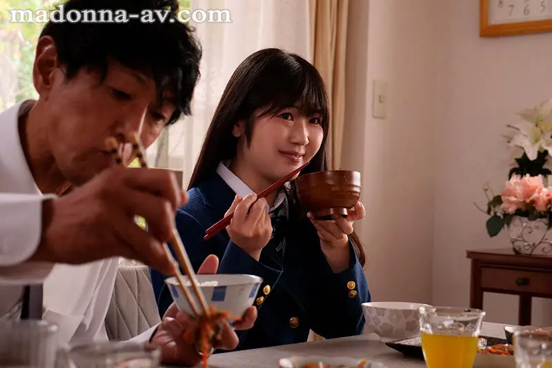 義理の娘は男友達を呼び出して毎日、私を輪… 前原みつの (roe00423)-1