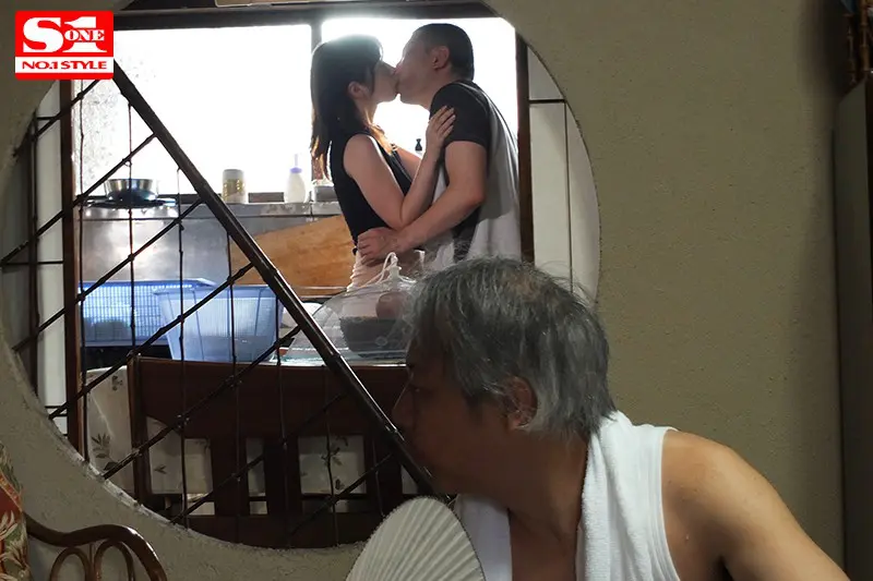 ど田舎の夏はヤルことがなくて隣の巨乳奥さ… 奥田咲 (ssni00606)-4