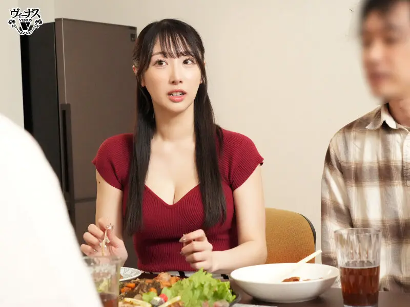 社内一キレイな先輩女子が早く結婚しろとう… 小野坂ゆいか (vema00244)-5